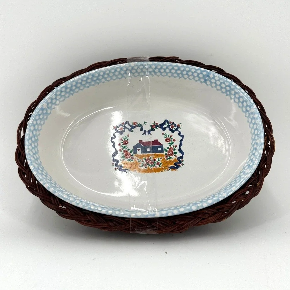 Oval Ceramic Baking Dish Wicker Basket Carrier Country Cottage Blue Polka Dot